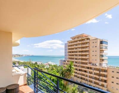 132 – Charming Apartment with Two Terraces and Sea Views, Fuengirola!